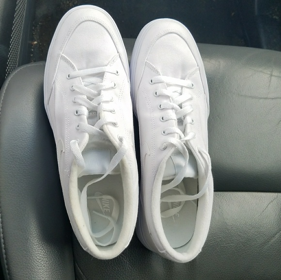 womens white canvas tennis shoes